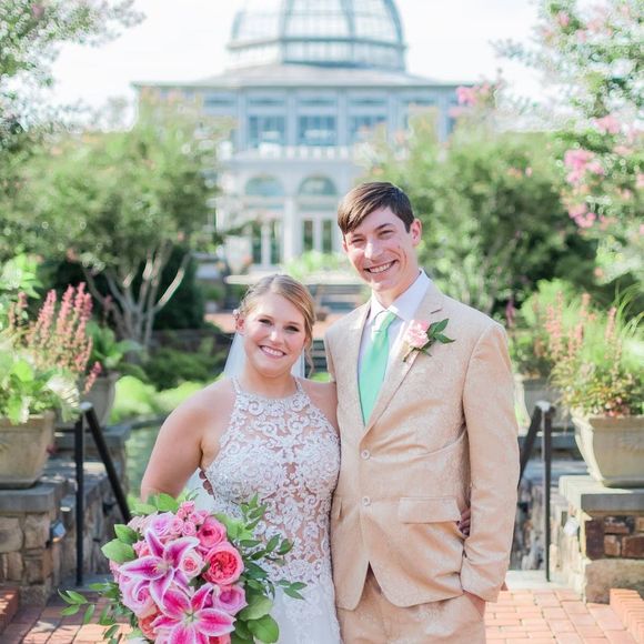 Meet your Posher, Leeann - Picture 1 of 1